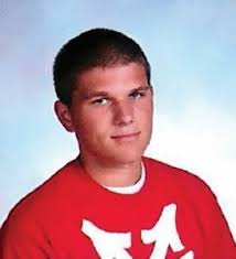 Candlelight service to mark 1st anniversary of teen's death