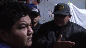 Tras un minucioso trabajo de inteligencia, personal especializado de la  Policía Nacional nuevamente asestó un duro golpe al crimen organizado en la  región La Libertad al capturar a 25 integrantes de la