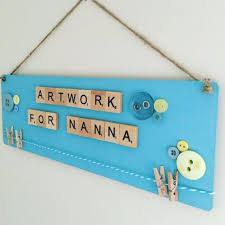 Handmade Washing Line For Displaying The Grandkids Childrens Artwork Personalised Wi Diy Gifts For Grandma Grandparents Day Crafts Best Gifts For Grandparents
