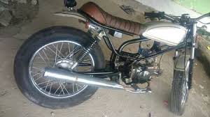 Pada postingan ini kalian akan melihat beberapa gambar foto dari kumpulan foto hasil modifikasi motor honda win 100 terbaru. Honda Win Modif Retro Rider Ndeso94 Dot Com