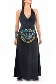 Une coupe courte dans un tissu fluide. Robe Longue Dos Nu Imprime Ethnique Jannah Fz2454new