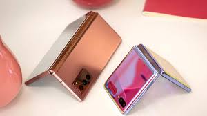 Added links to newer samsung galaxy s21 and z flip 5g content. Samsung Galaxy Z Flip 3 Foldable Mobile Phone Broke New News Online Appearance A Total Of Four Inews