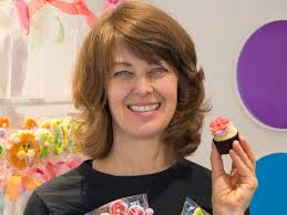 Troquer le tailleur pour le tablier