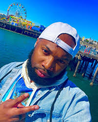 Brian Tomlin-Mazelin (@beemaze88) • Instagram photos and videos