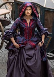 25 Days Of Outlander Day 23 Fashionable Claire Outlander Outlander Costumes Gabaldon Outlander