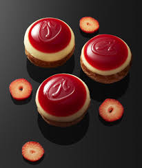 Choux Michalak Pate A Choux Adieu Les Choux De La Traditionnelle Piece Montee Ces Bouts De Chou Remplis De Cremeux Au Patisserie Dessert Fraise Patissiere