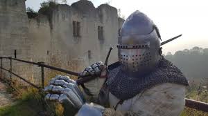 Loisirs système près de lille (nord), animations événementielles, loisirs et spectacles à domicile vous propose des animations, des initiations et des spectacles pour vos événements à domicile (fêtes, anniversaire, soirées, événements…) pour particuliers, entreprises et collectivités. Des Cours D Escrime Medievale Au Chateau De Picquigny A Partir De Samedi