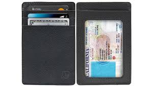 Turn the card holder right side out by pulling it through the opening in the side. 28 Best Minimalist Wallets For Men In 2021 The Trend Spotter