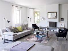 Avant Apres Un Salon Sobre Et Chic Le Journal De La Maison Deco Maison Amenagement De Piece Deco Chambre Bebe