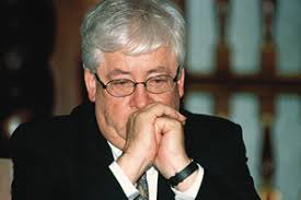 Ex fiscal Luis Camilo Osorio, de nuevo bajo la lupa