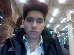 $4K: Verran Madhavan poses as woman