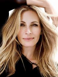 Julia roberts earned $25 million from 'leave the world behind', where she stars alongside denzel washington. Julia Roberts Plush Blanket Pixers We Live To Change