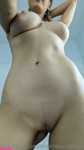 Cherriesandpeachesx Nude OnlyFans Photos 11 Gallery - Leaknudes