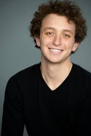 Dory Fantasmagory Program