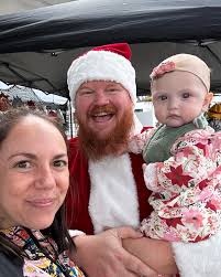 Just a few more weeks and we're back at the bodega!! 🍃 Join us Sunday  November 12th from 12-4pm @official_pizza_bruno Curry Ford for pizza and  all things local!! 🍂 What's better than