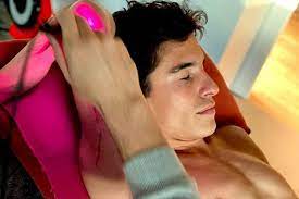 The factory honda motogp team has confirmed marc marquez will go to hospital in jerez for precautionary checks after a fast crash in third practice for this weekend's spanish grand prix. Schritt Fur Schritt Marc Marquez Zeigt Seine Narbe Motogp Speedweek Com