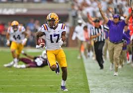 Comprehensive college football news, scores, standings, fantasy games, rumors, and more. College Football Best Bets Week 9 Betting Lines Score Predictions For Lsu Vs Auburn Ohio State Vs Wisconsin 20 Other Games Oregonlive Com