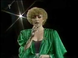 Ascultă melodia strada speranței de pe albumul inimă nebună, lansat în anul 2006 şi interpretată de corina chiriac. Corina Chiriac Recital Televiziunea CehoslovacÄƒ 1980 Youtube