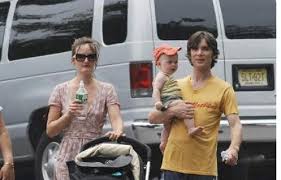 Having started his performing career as the lead singer, pianist, and songwriter of a rock band. Yvonne Mcguinness Bio Family Facts About Cillian Murphy S Wife