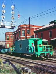 P Le Work Train With Caboose In Front Of Uss National Sheet Tube Offices C 1975 Work Train Railroad Pictures Pittsburgh Pa