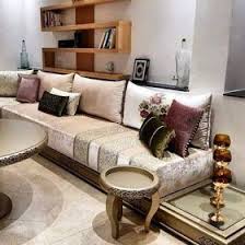 Un nouveau modèle de salon marocain de design salon. Salon Marocain Moroccan Living Room Living Room Decor Apartment Moroccan Decor Living Room