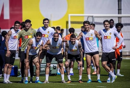 Live streaming Valencia vs Barcelona di La Liga 2026/27