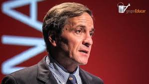 Alfredo Zelaya, Director General de Grupo Educar