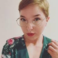 Florence Wolf's Instagram, Twitter & Facebook