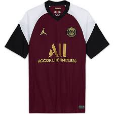 Modèle replica pour arborer le même look que les joueurs professionnels sur le terrain. Psg Clubs Francais Football Intersport