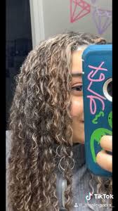 Lightening My Hair With Baking Soda Baking Soda For Hair Hair Lightener Diy How To Lighten Hair