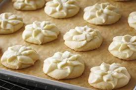 Shortbread cookies recipe these pictures of this page are about:cornstarch shortbread cookies. The Best Buttery Shortbread Recipes That Ll Melt In Your Mouth Food Network Canada