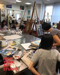 Students Working Hard Even On Saturday Morning All In Creative Vibes Art Artclass Drawing Painting Wip Artma Online Art Courses New York Art Art Courses
