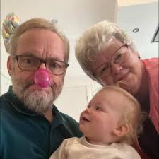 On Wednesday a group called Oasis will perform yet another concert in  Manchester. That same day I will also deliver a unique entertaining (and  informative) performance, less than two miles away. I