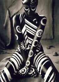 Black And White Painting African Tribal Art Pagina S Body Art Painting Body Painting Black And White