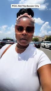 Have you been to the new Aldi In Bossier City? 📍Aldi Bossier 2900 Meadow  Creek Shopping Center 🛒Aldi is Bossier City’s newest grocery store! Aldi  has a unique shopping cart system where you insert a ...