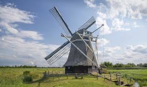 Just look for the 'free cancellation' message during your hotel search. Typisch Friesland