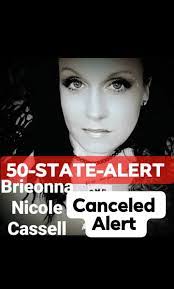 Nicole Cassell's Instagram, Twitter & Facebook