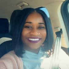 Evee Sampson (@Elizaa_Bethh)