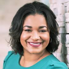 Maira Enriquez posted