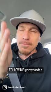 Andrew Moeller's Instagram, Twitter & Facebook