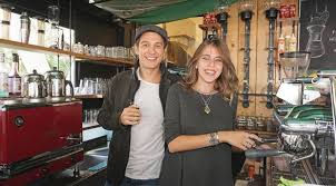 2014 yılında muhteşem bir düğünle nikah masasına oturan uraz kaygılaroğlu ve melis i̇şiten boşanıyor. Uraz Kaygilaroglu Melis Who Listens The Reason For Leaving Is Clear