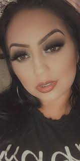 les pedimos si alguien sabe información de esta persona se lo haga saber  por medio de sus redes sociales porfavor apoyemos a nuestra reina del  acordeón Janeth Valenzuela nuestra reina del acordeón