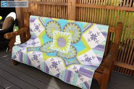 Pieced blocks included, not the quilted triangle border pictured around the design. Photos Of Hoop Sisters Quilts The Electric Quilt Blog