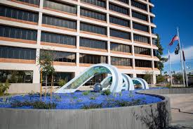 Our newest public art installation has landed in front of City Hall! Titled  "Strata" and designed by artist Adrian Yu, @uynairda, and  @digital.ambiance, it's a large-scale sculpture of an abstract mountain  range