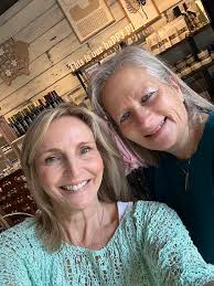 I want to wish a very very happy birthday to one of the most important and  genuine people behind Redefined Finds and a good friend to me always, Lynn!  We wouldn't be