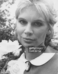 Joanna Durham's Instagram, Twitter & Facebook