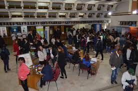 De la studentul care vrea să își creeze o independență financiară, până la persoanele cu mulți ani de experiență în câmpul muncii, cu toții avem un moment în viață când trebuie să ne găsim un loc de muncă. Locuri De Munca Stiri Din Satu Mare Satmareanul