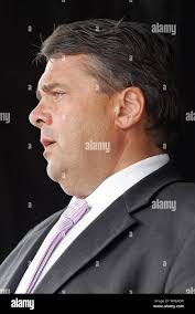 Sigmar gabriel hi-res stock photography and images