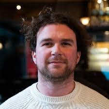 Kurt Kroll's Instagram, Twitter & Facebook