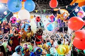Elrow Ibiza Space 2016 Saturdays Event Tickets And Information Inflatable Decorations Crazy Costumes Balloons